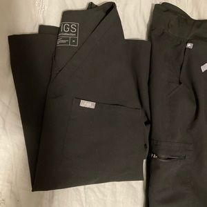 Black figs scrub set